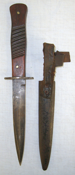  WW1 Era Imperial German Fighting / Trench Knife By Gottleib Hammesfahr Solingen Foche & Scabbard With Integral Belt Loop Knive