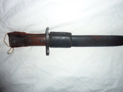 1916 WW1 Ross Rifle - Canada - Bayonet