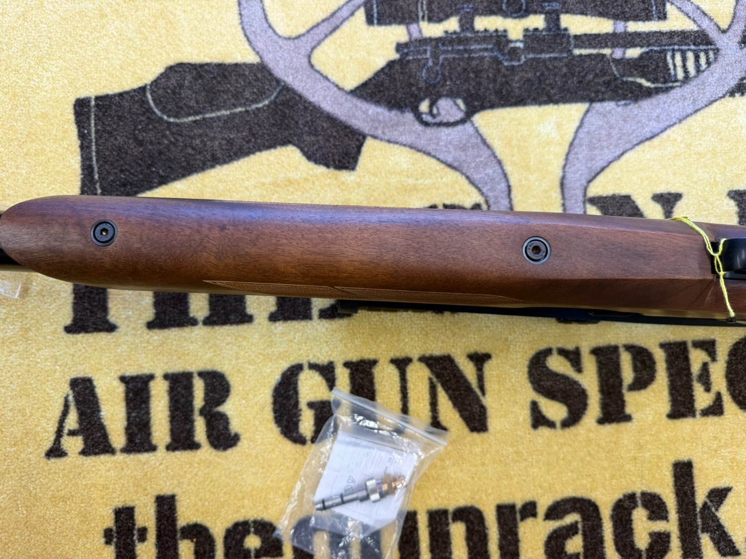  Weihrauch HW100 Walnut .22