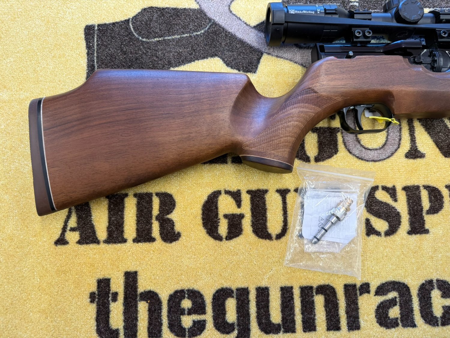 {CATEGORY} - Weihrauch HW100 Walnut .22 in 