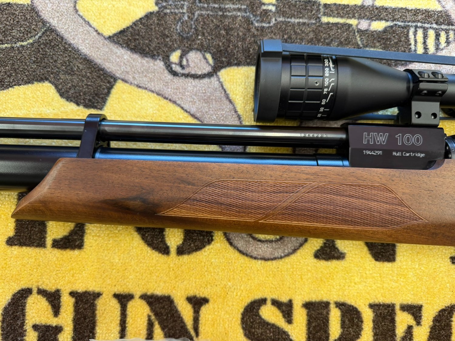 {CATEGORY} - Weihrauch HW100 Walnut .22