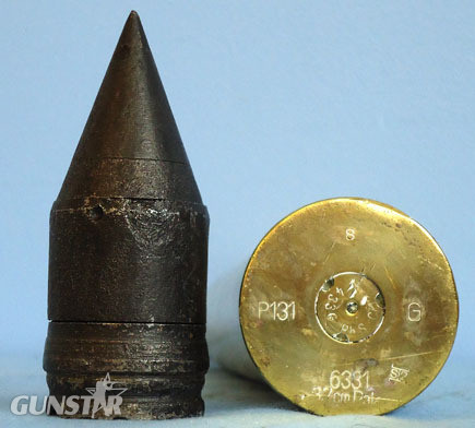  German WW2 3.7cm PAK 36 Round With An Unfired Quarter Sectioned Arrowhead Type P German WW2 3.7cm PAK 36 Round With An Unfired Quarter Sectioned Arrowhead Type P Antique & Militaria