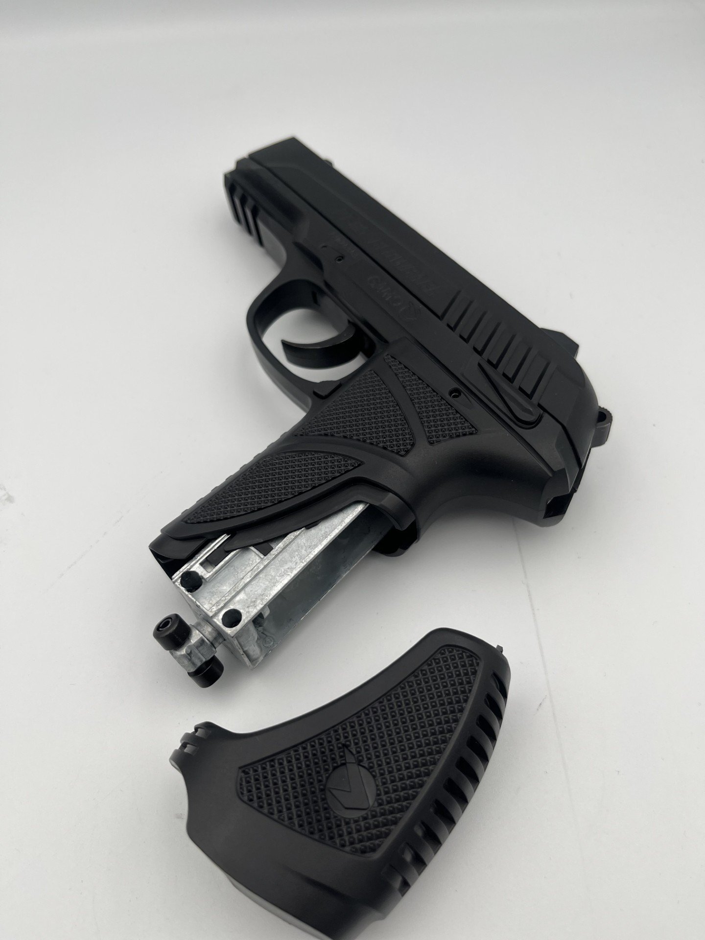 Gamo PT-85 .177 - {CATEGORY} in 