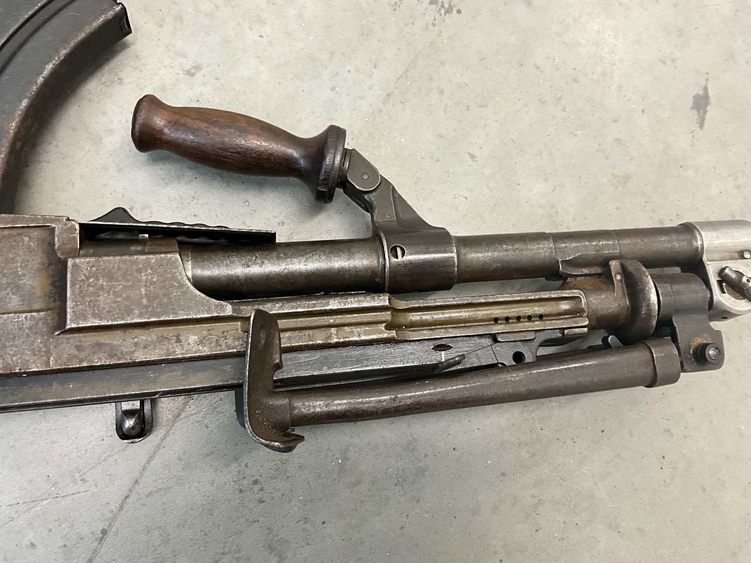 {CATEGORY} - Enfield None Machine Gun