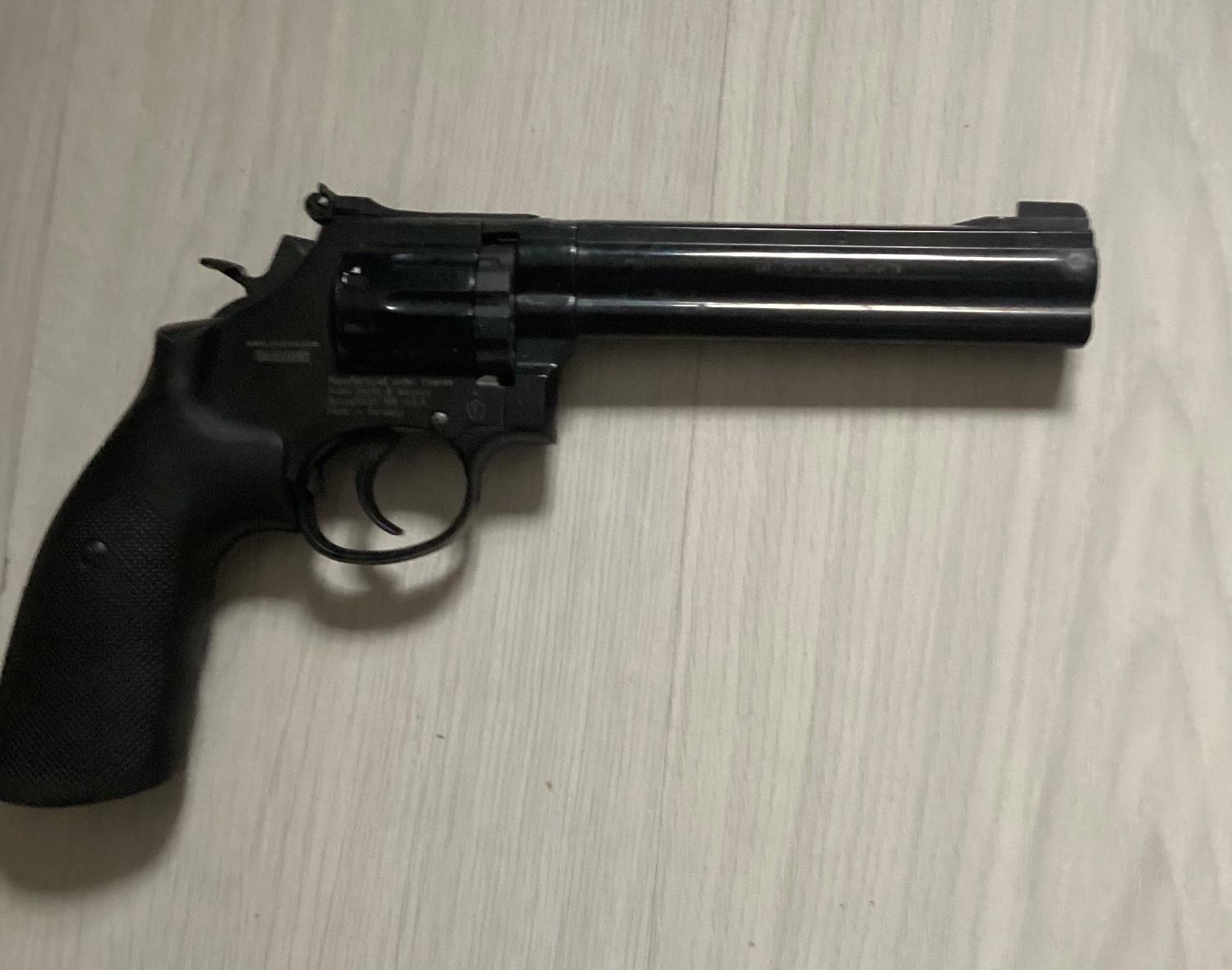  Smith & Wesson 586 .177 Single Shot