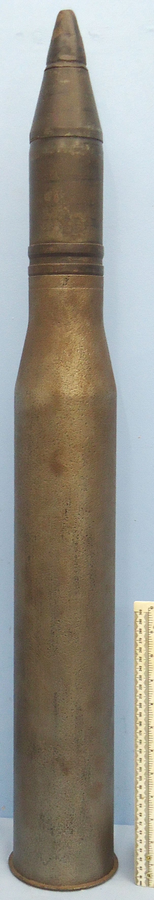 DEACTIVATED INERT. RARE, Unfired German, WW2, Panther V, 7.5cm (75 x 640R) Pzgr 39 APCBC/HE (Armour Piercing Capped, Ballistic Cap / High Explosive Round for the Panther (Panzer V) and Jagdpanzer IV, Sd.Kfz. 162 tank destroyer. O 2222 DEACTIVATED INERT. RARE, Unfired German, WW2, Panther V, 7.5cm (75 x 640R) Pzgr 39 APCBC/HE (Armour Piercing Capped, Ballistic Cap / High Explosive Round for the Panther (Panzer V) and Jagdpanzer IV, Sd.Kfz. 162 tank destroyer. O 2222 Various Other Ammunition - {CATEGORY} in 