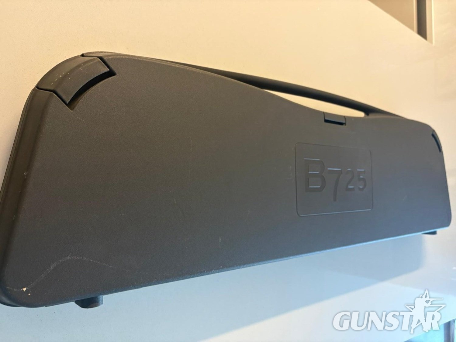 Browning B725 Sporter Over and Under 12 Bore/gauge