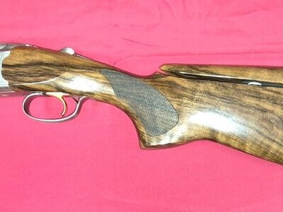 Beretta 687 Silver Pigeon 5 Adjustable Over and Under 12 Bore/gauge