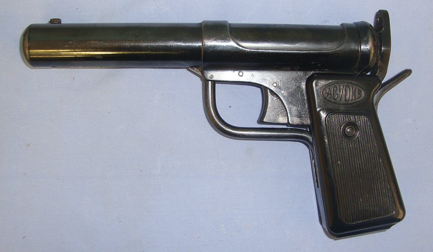  1946-1956, Accles & Shelvoke Ltd, Acvoke .177 Calibre Break Action Air Pistol. Sn 23484:112  air pistol .177
