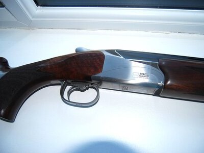 Browning B825 Over and Under 12 Bore/gauge