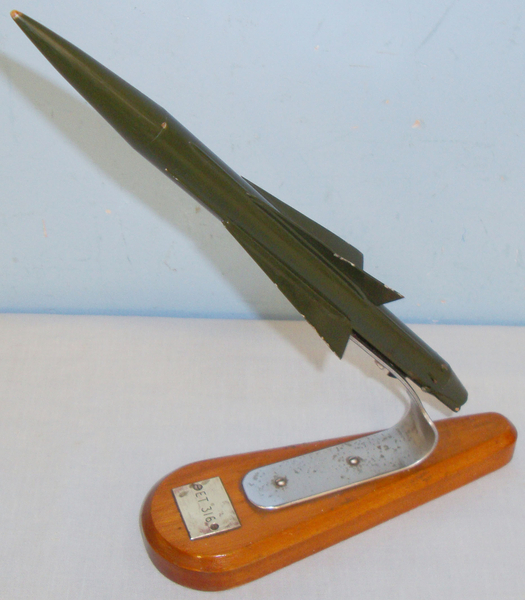 A Desk Top Prototype model of a Rapier Missile ET316, Mounted on a Teak Plinth with Brass Plate. Sn 13198. A Desk Top Prototype model of a Rapier Missile ET316, Mounted on a Teak Plinth with Brass Plate. Sn 13198. Other Accessory