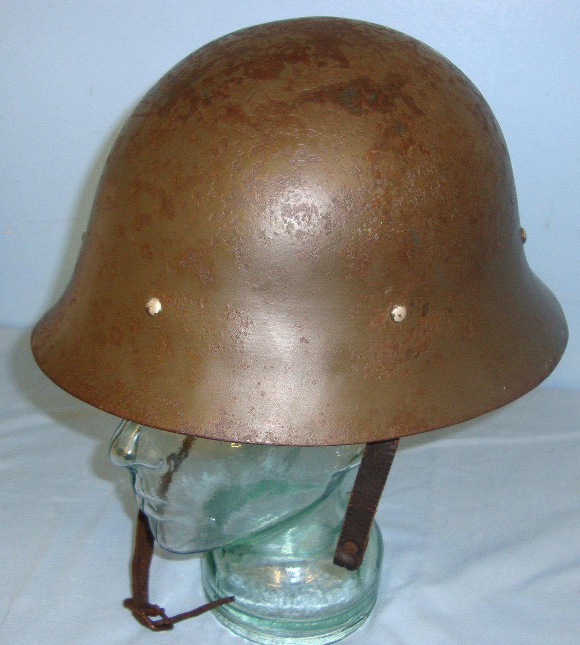  WW2 Era Japanese Army Civil Defence / Home Guard Steel Combat Helmet With Padded Liner & Leather Chinstrap. Sn 21589  Antique & Militaria