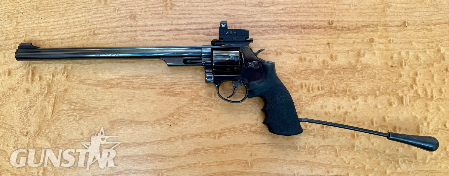 Taurus 66 Black Silhouette .357 Long Barrel in 