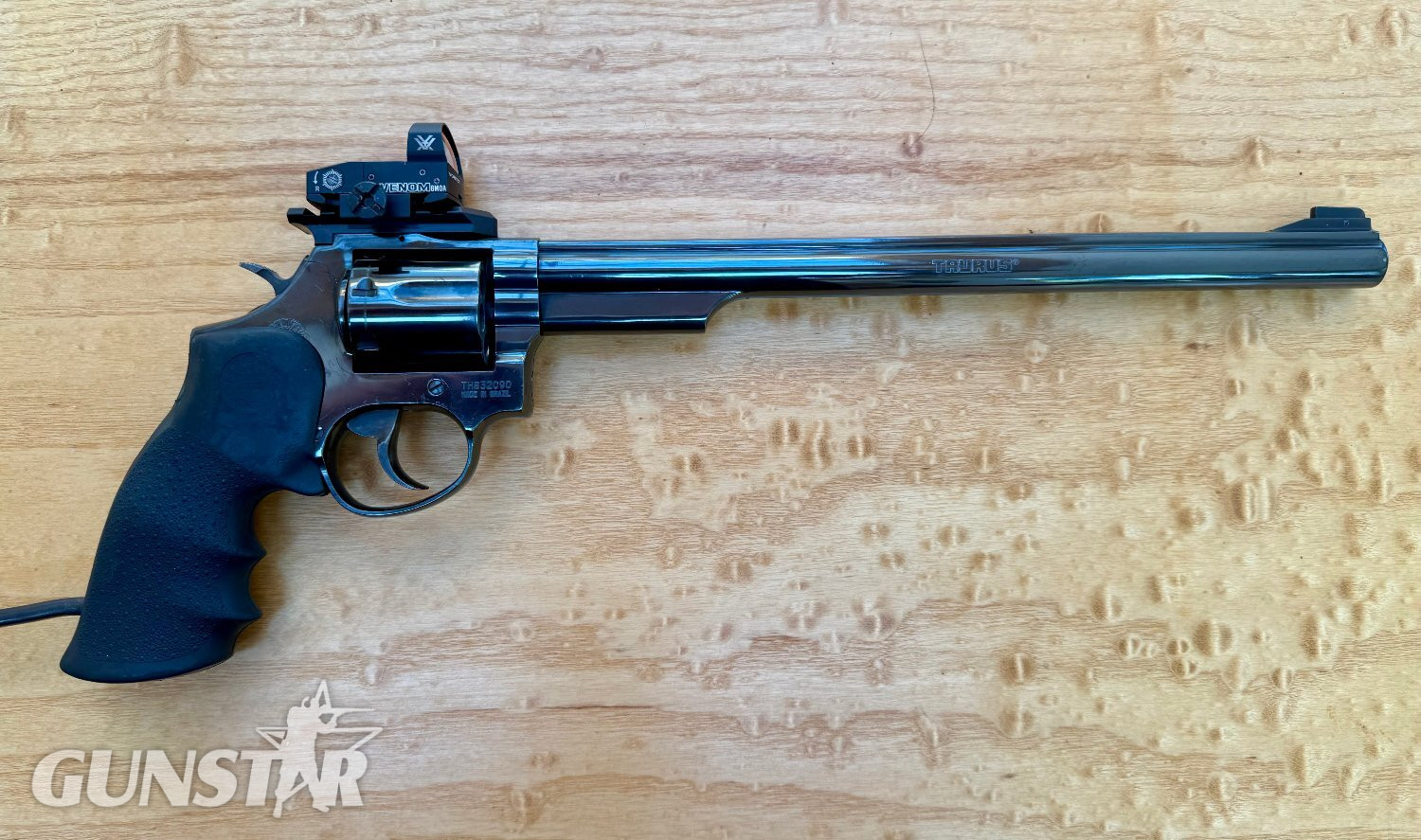 Taurus 66 Black Silhouette .357 Long Barrel - {CATEGORY} in 