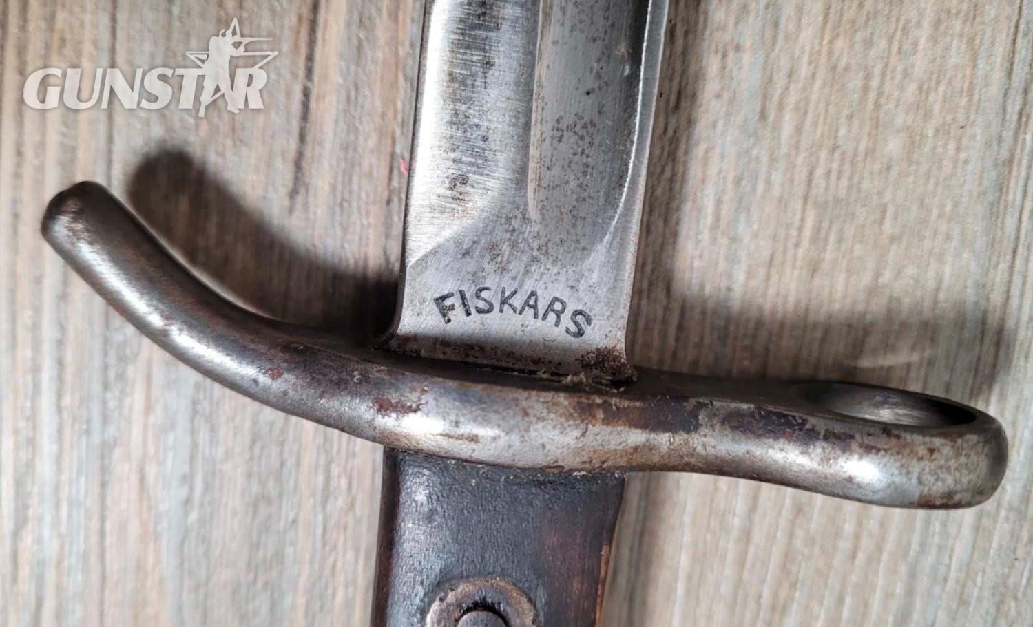 FINNISH FISKARS M1927 Mosin Nagant BAYONET and SCABBARD Bayonet