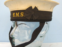 British Royal Navy Ratings White Top Cap Complete With a H.M.S. (His Majesty's S British Royal Navy Ratings White Top Cap Complete With a H.M.S. (His Majesty's S Clothing