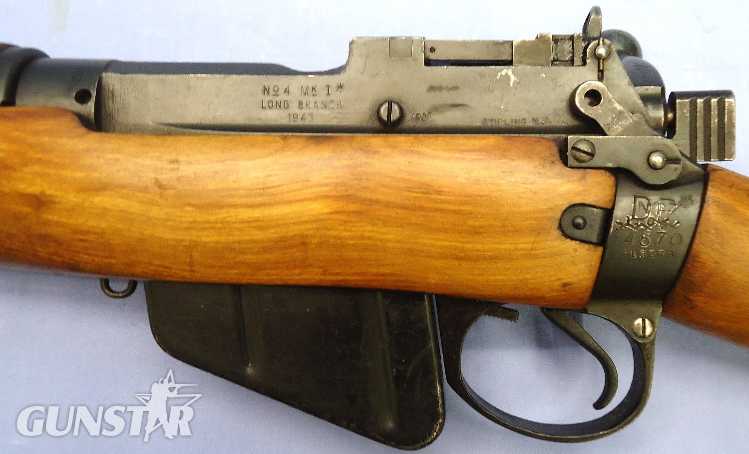 {CATEGORY} - Long Branch WW2, 1943 Dated, British Army Long Branch Canada No.4 MK 1* .303 Calibre Rifle Sn - 22919 None  Rifle in 