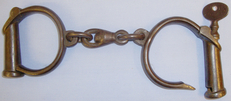 C1900 Pair of Original ‘Hiatt Darby 15’ Handcuffs with Key. PO 106. C1900 Pair of Original ‘Hiatt Darby 15’ Handcuffs with Key. PO 106. Antique & Militaria