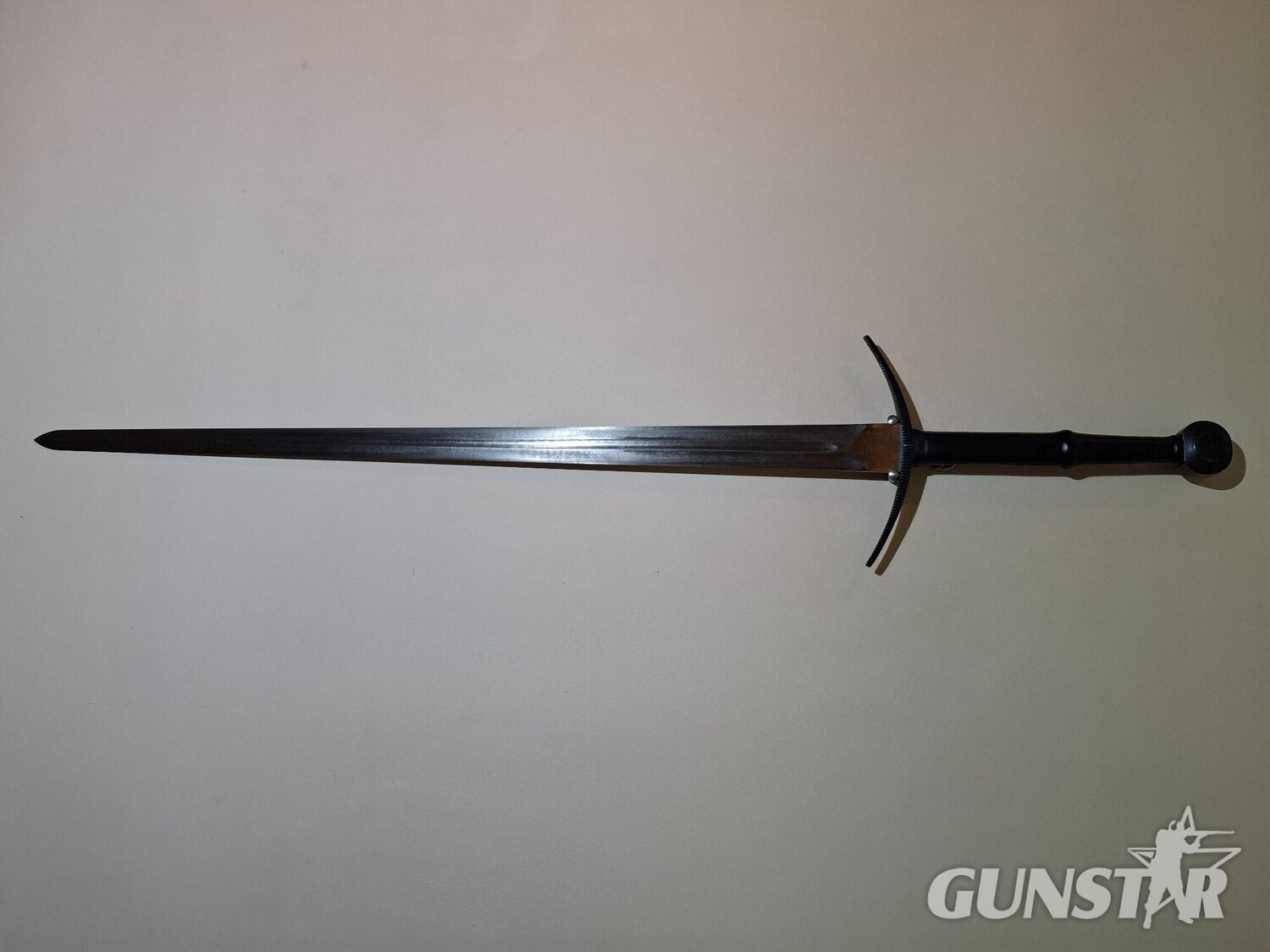 Hanwei Antiqued 'Bastard' Sword