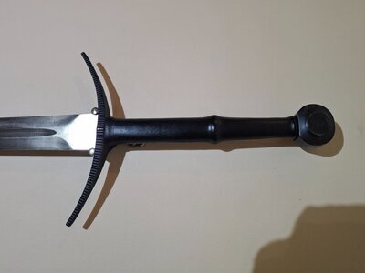 Hanwei Antiqued 'Bastard' Sword
