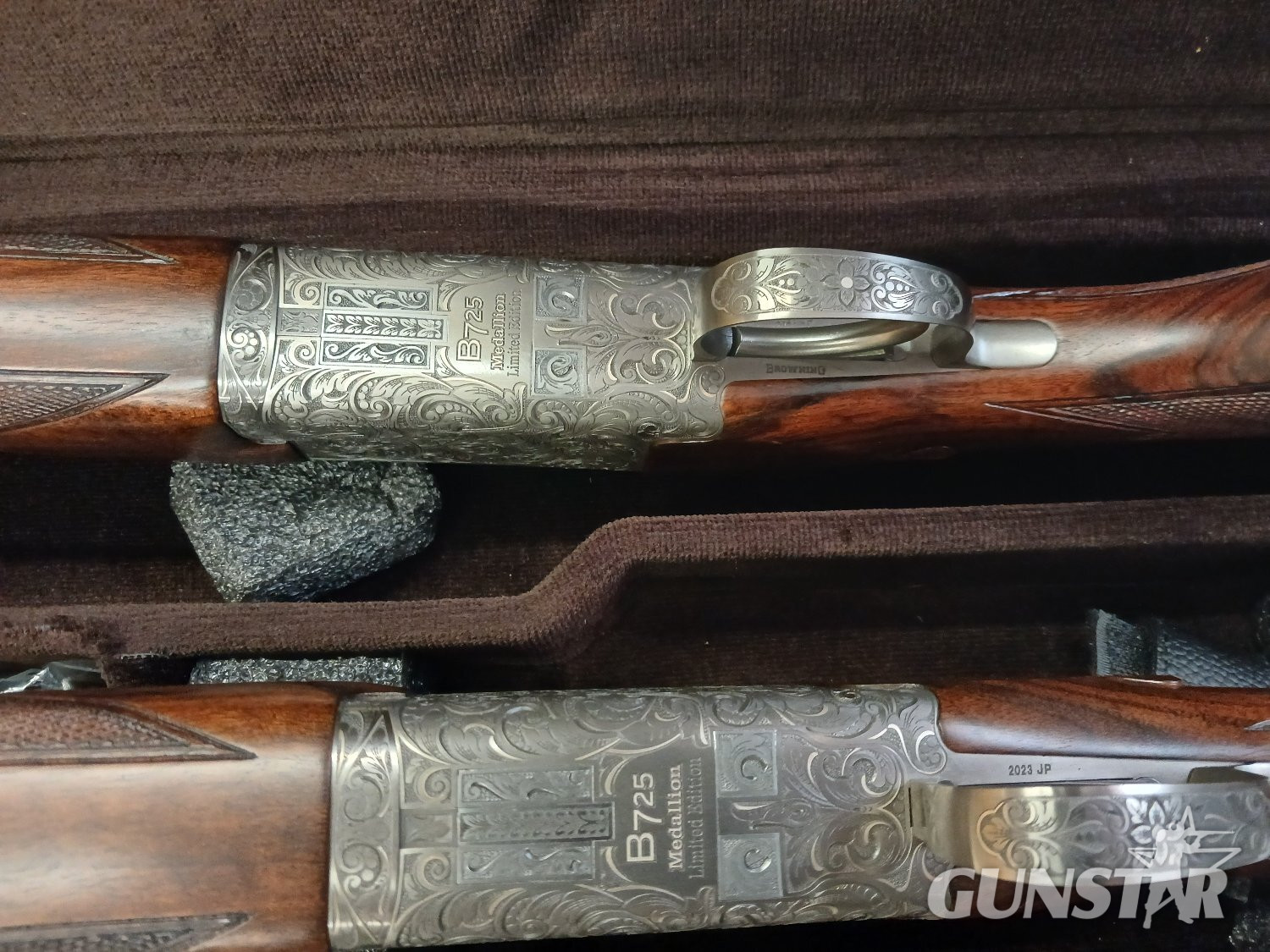  Browning B725 HTG Medallion Silver factory pair  Over and Under 12 Bore/gauge