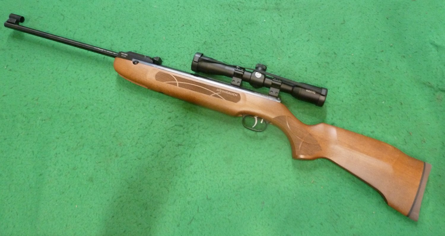 Weihrauch HW99 S .22 in 