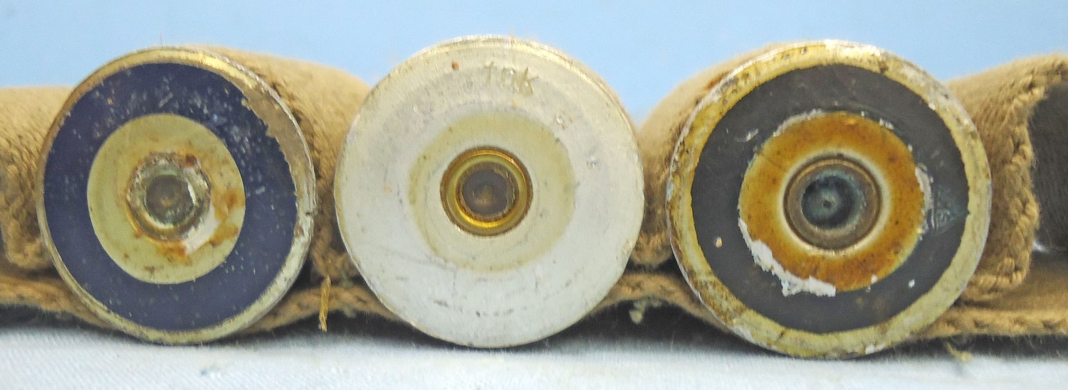  Antique & Militaria