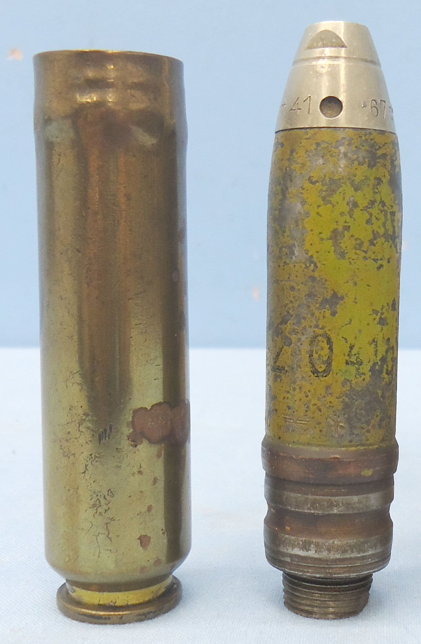 DEACTIVATED INERT. WW2, German 1941 Dated 20 mm FFM (20x80) HET (High Explosive Tracer) Cannon Round. Sn - 22441:4 DEACTIVATED INERT. WW2, German 1941 Dated 20 mm FFM (20x80) HET (High Explosive Tracer) Cannon Round. Sn - 22441:4  Other Ammunition - {CATEGORY}