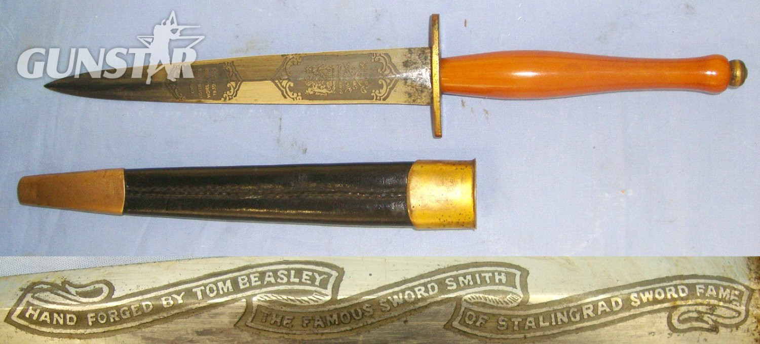 RARE ONE OF 500**Original, Limited Production, De Luxe Special, Wilkinson Sword, Tom Beasley ‘The Famous Sword Smith Of Stalingrad Sword Fame’ 3 panel Banner Fairbairn Sykes FS Fighting Knife With Correct Etched Blued Panels Hand Drawn Blade & Scabbar Knive in 