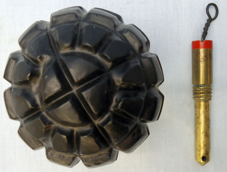  INERT DEACTIVATED. WW1 German Kugel Hand Grenade Model of 1913. - O 1681 INERT DEACTIVATED. WW1 German Kugel Hand Grenade Model of 1913. - O 1681  Other Ammunition