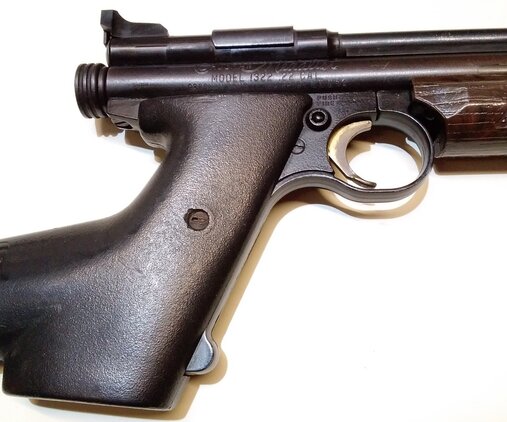 Crosman 1322 Medalist PUMP UP .22 - {CATEGORY} in 