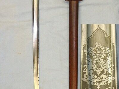 WW1 Era British WD 1897 Pattern Henry Wilkinson London Infantry Officer’s Sword With King George V Guard, Blade Number 45075,  Sword