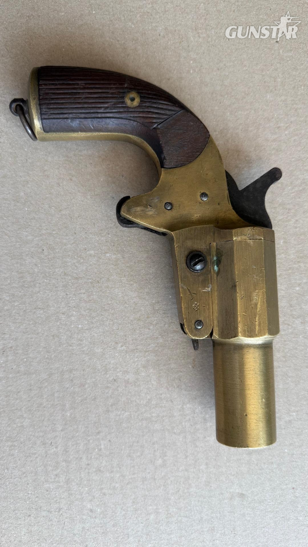  A.H. FOX 25mm MM MarkIV Obsolete  Rocket Launcher