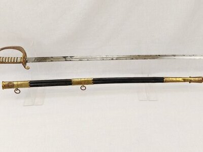 Early 20th Century British Royal Navy 1827 Pattern Sword By Gieve And Sons Of Portsmouth Sword