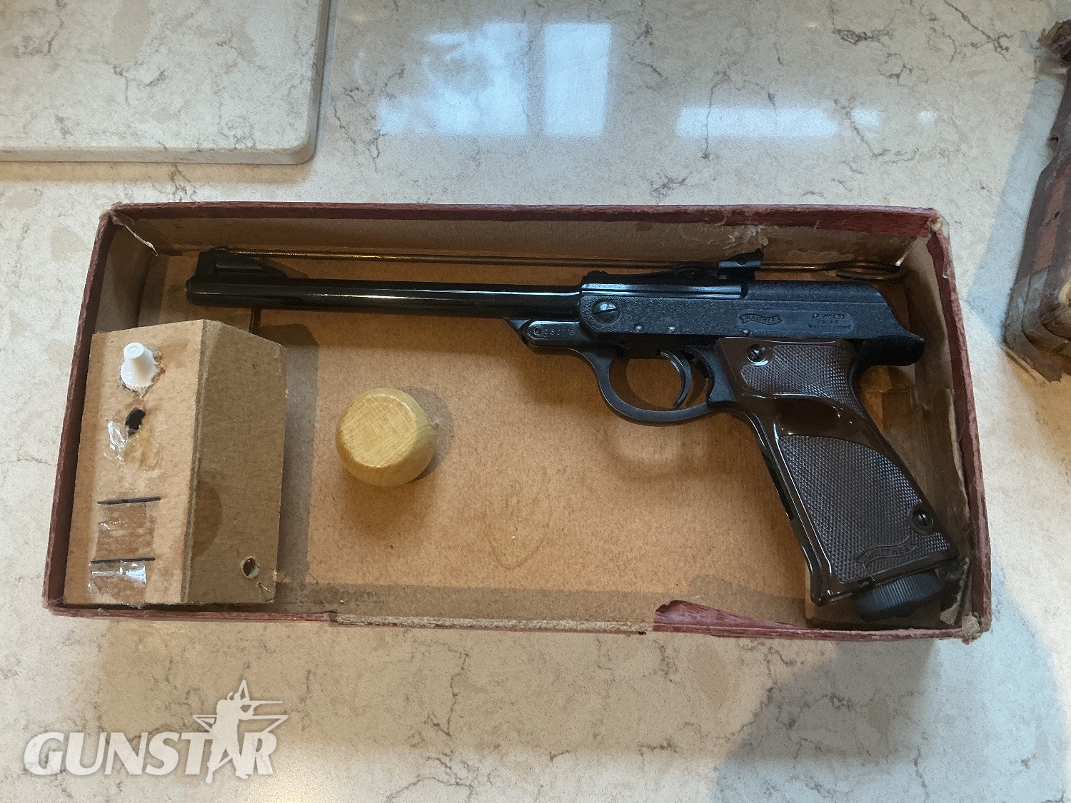 Walther Target air pistol featured in the James Bond Film Dr. No  .177 - {CATEGORY} in 