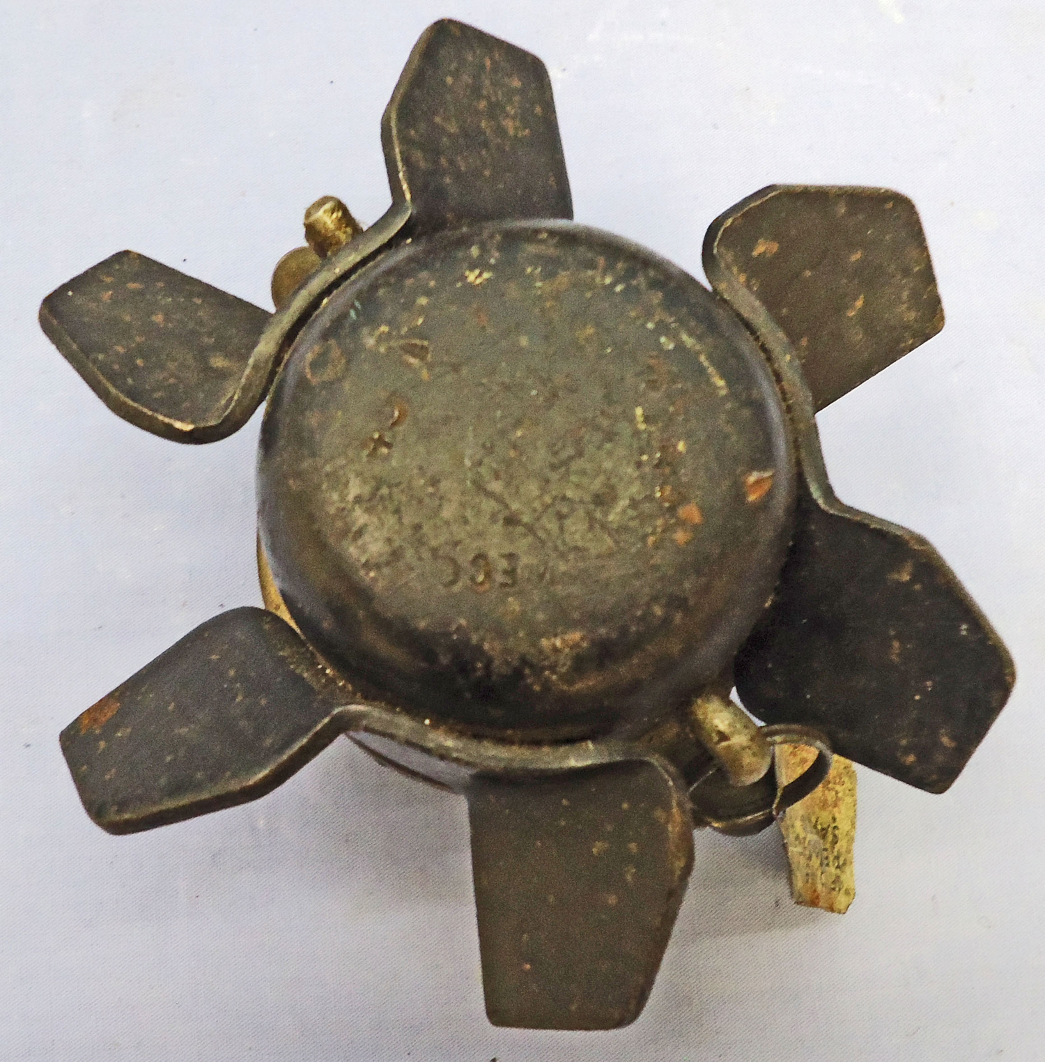  INERT DEACTIVATED. WW2, 1943 Dated Royal Air Force Bomber Command 250lb Target Indicator No 874 Nose Fuze. - O 2065 INERT DEACTIVATED. WW2, 1943 Dated Royal Air Force Bomber Command 250lb Target Indicator No 874 Nose Fuze. - O 2065  Other Ammunition