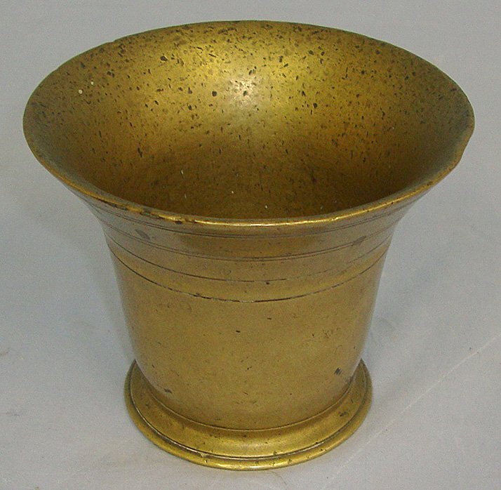  Antique & Militaria
