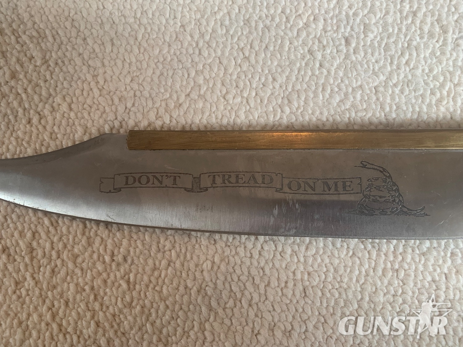 Colt Hunting Knive - {CATEGORY}