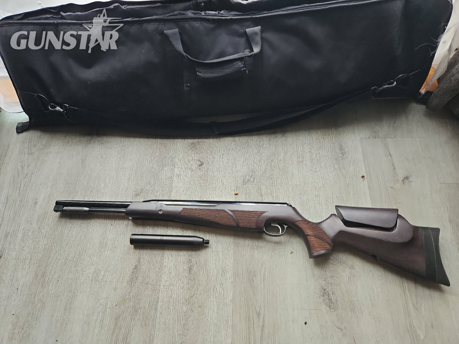 Air Arms TX200 Hunter Carbine Ultimate Springer Black Stained .177 Very good condition .177 in 