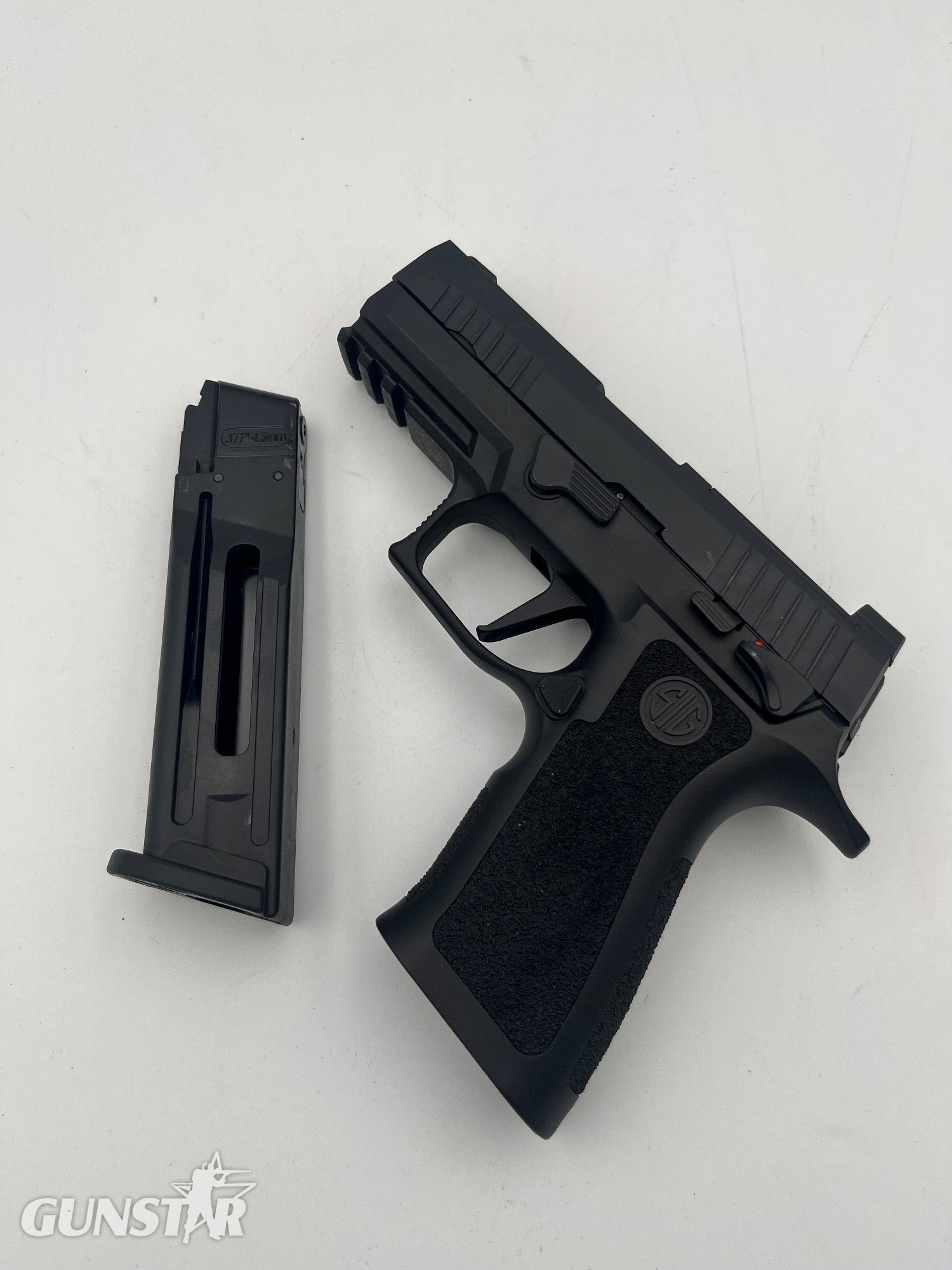 Sig Sauer P320 X-Carry .177 - {CATEGORY}