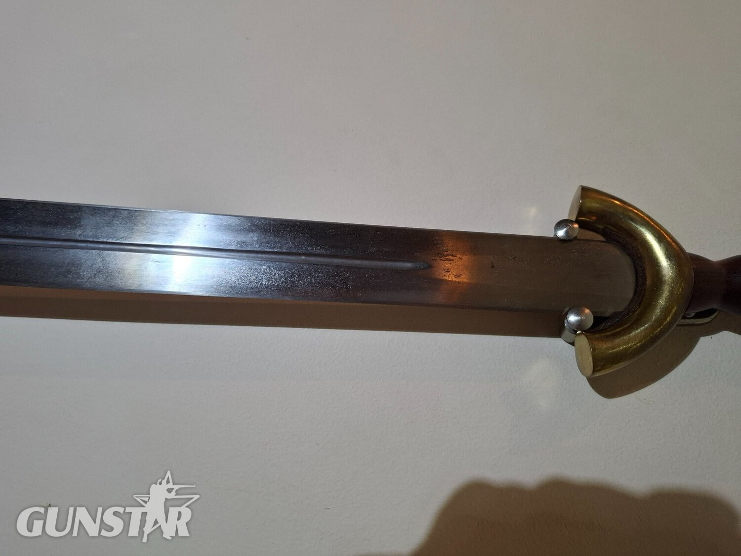 Hanwei Celtic Leaf Blade Sword - {CATEGORY} in 
