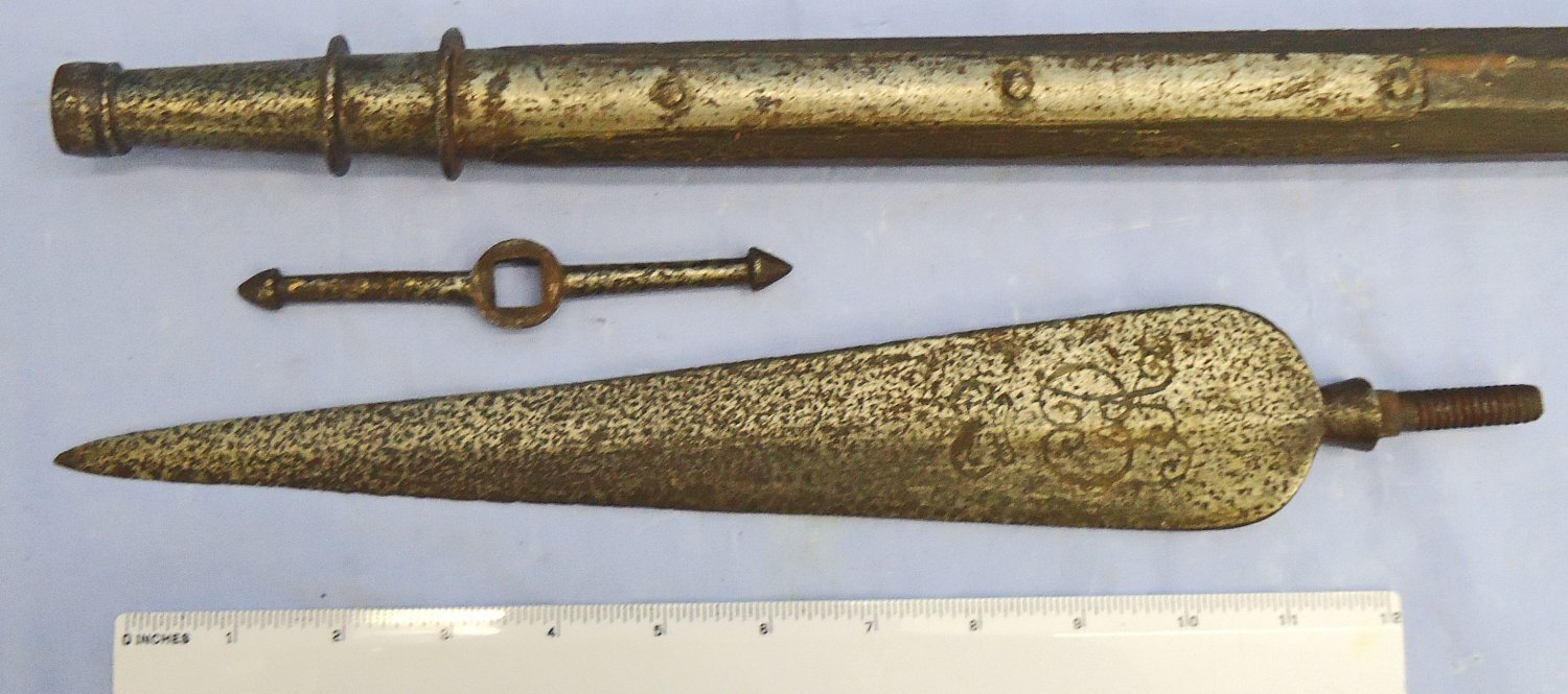 {CATEGORY} - Antique & Militaria