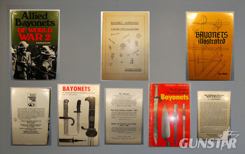 A Set of Five Collectors Books on Bayonets. 19402:3. A Set of Five Collectors Books on Bayonets. 19402:3. Other Accessory in 