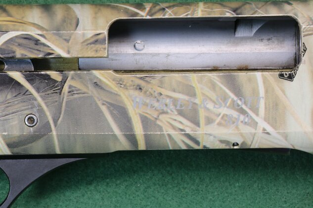 Webley & Scott Model 810 (For Spare Parts)  Semi-Auto 12 Bore/gauge