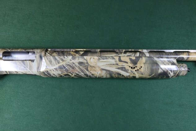 Webley & Scott Model 810 (For Spare Parts)  Semi-Auto 12 Bore/gauge - {CATEGORY}