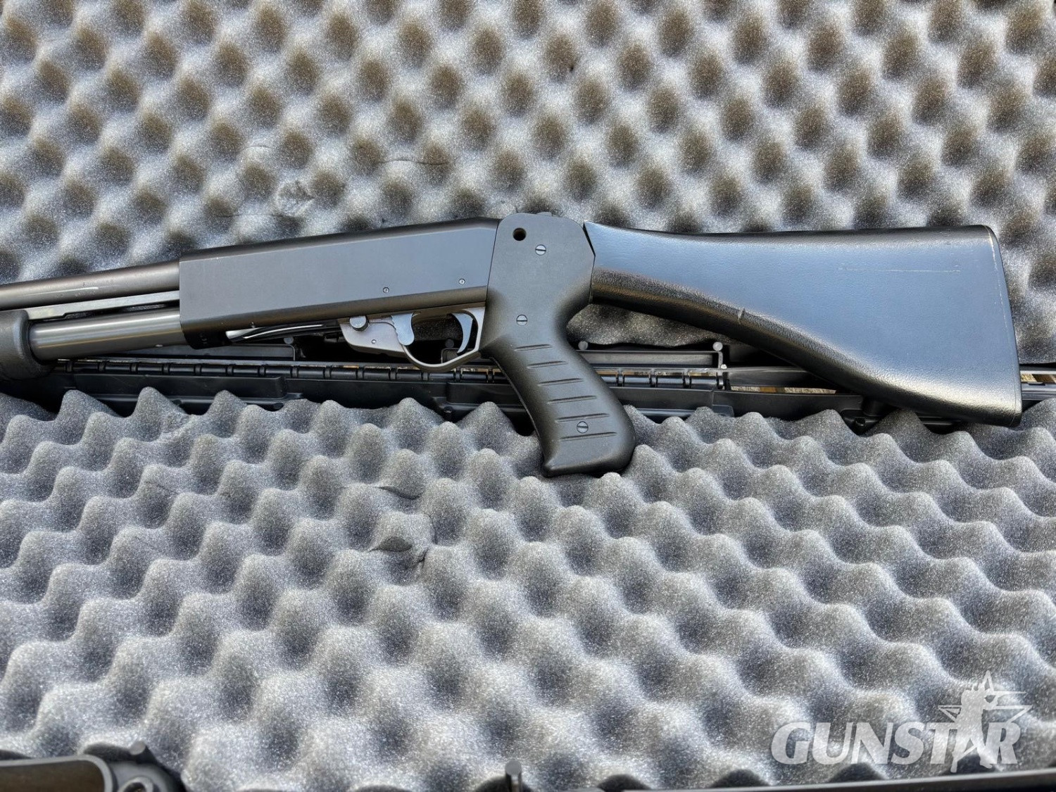 Franchi PA8 Pump Action 12 Bore/gauge - {CATEGORY}