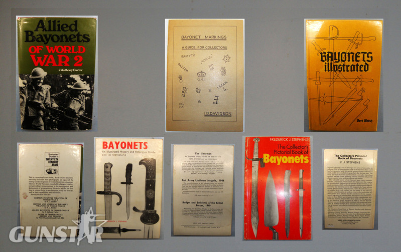 A Set of Five Collectors Books on Bayonets. 19402:3. A Set of Five Collectors Books on Bayonets. 19402:3. Other Accessory in 