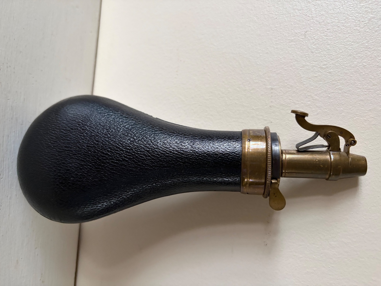 Antique & Militaria