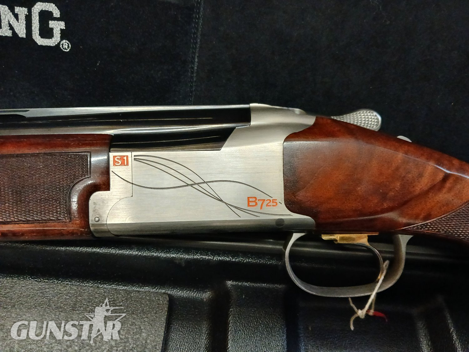 Browning B725 s1 adjustable Over and Under 12 Bore/gauge in 