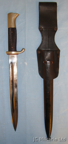 German M98 Dress Bayonet, Scabbard & Frog. Bayonet in 
